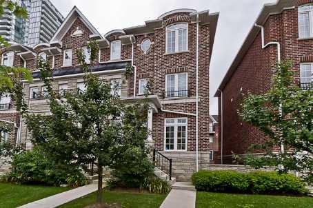 th 63 - 113 The Queensway Ave, Townhouse with 3 bedrooms, 3 bathrooms and 1 parking in Toronto ON | Image 1