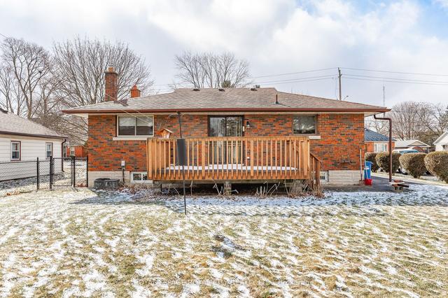 23 Marlborough Rd, House detached with 2 bedrooms, 2 bathrooms and 3 parking in Guelph ON | Image 25