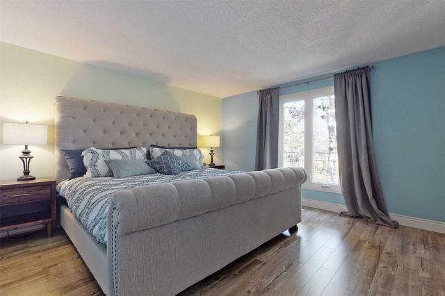 100 - 2766 Folkway Dr, Townhouse with 3 bedrooms, 3 bathrooms and 3 parking in Mississauga ON | Image 14