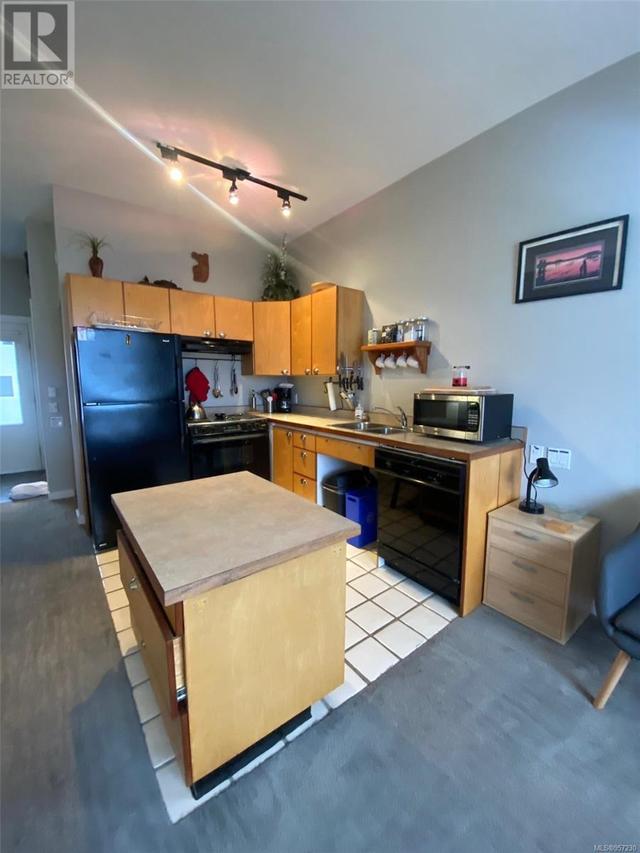 209 - 230 Main St, Condo with 0 bedrooms, 1 bathrooms and 2 parking in Tofino BC | Image 6