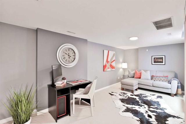220 - 11 Ruttan St, Townhouse with 2 bedrooms, 2 bathrooms and 1 parking in Toronto ON | Image 17