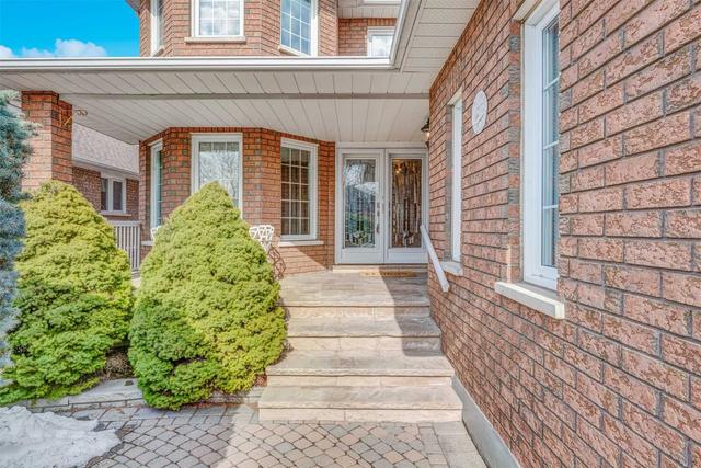 41 Antonia Crt, House detached with 4 bedrooms, 4 bathrooms and 8 parking in Vaughan ON | Image 36