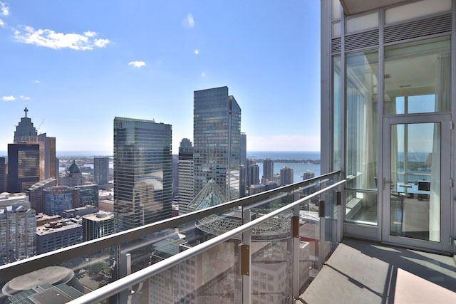up 04 - 80 John St, Condo with 3 bedrooms, 4 bathrooms and 1 parking in Toronto ON | Image 13