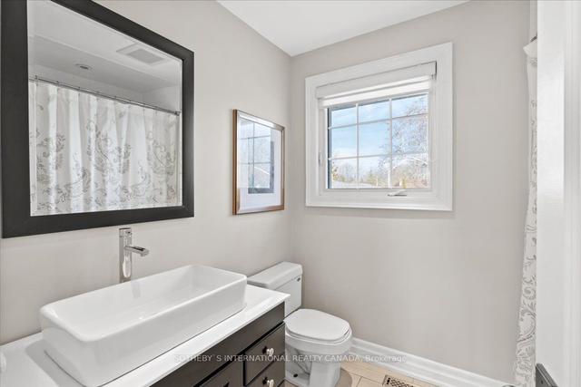 7 Kenning Pl, House detached with 4 bedrooms, 4 bathrooms and 6 parking in Toronto ON | Image 17