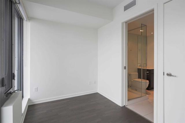 1203 - 60 Colborne St, Condo with 2 bedrooms, 2 bathrooms and 1 parking in Toronto ON | Image 16
