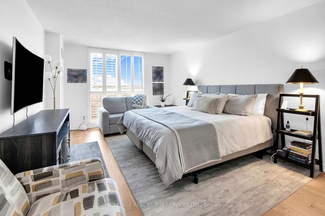 1302 - 278 Bloor St E, Condo with 2 bedrooms, 2 bathrooms and 2 parking in Toronto ON | Image 22