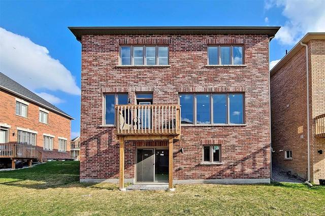 28 Prosperity Way, House detached with 4 bedrooms, 4 bathrooms and 6 parking in East Gwillimbury ON | Image 28