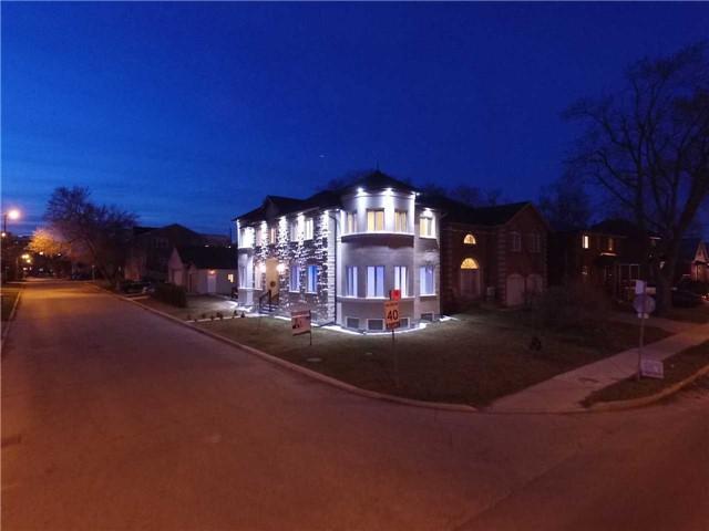 24 Ranee Ave, House detached with 4 bedrooms, 5 bathrooms and 2 parking in Toronto ON | Image 3
