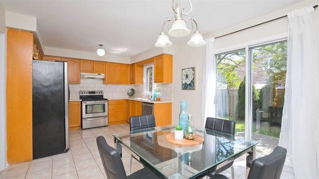 11 Clearspring Lane, House semidetached with 3 bedrooms, 3 bathrooms and 3 parking in Brampton ON | Image 7