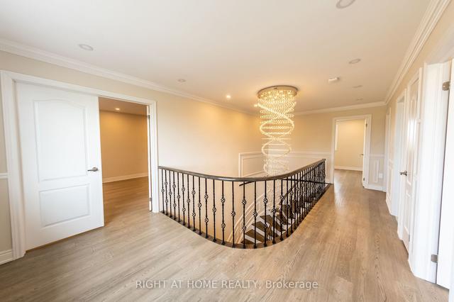 155 Belair Way, House detached with 4 bedrooms, 3 bathrooms and 4 parking in Vaughan ON | Image 13