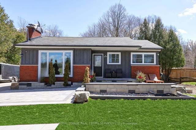 576 Parkside Dr, House detached with 2 bedrooms, 2 bathrooms and 8 parking in Hamilton ON | Image 1