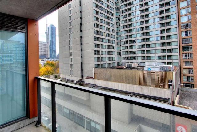 912 - 111 Elizabeth St, Condo with 1 bedrooms, 1 bathrooms and 1 parking in Toronto ON | Image 18