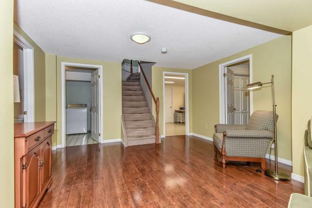9 Killarney St, House detached with 3 bedrooms, 2 bathrooms and 5 parking in Brantford ON | Image 17