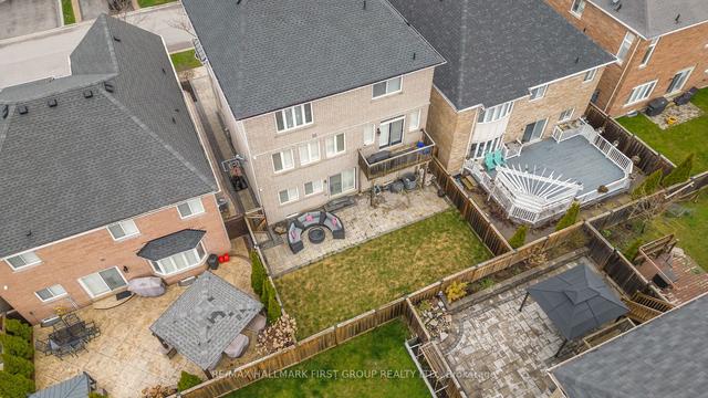 29 Darlet Ave, House detached with 5 bedrooms, 4 bathrooms and 4 parking in Ajax ON | Image 32