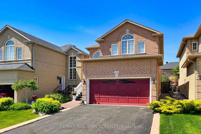 16 Thornton Cres, House detached with 3 bedrooms, 3 bathrooms and 6 parking in Vaughan ON | Image 23