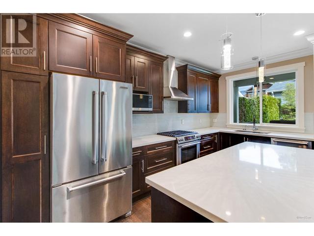 1819 St. Andrews Avenue, House detached with 5 bedrooms, 4 bathrooms and 2 parking in North Vancouver BC | Image 5