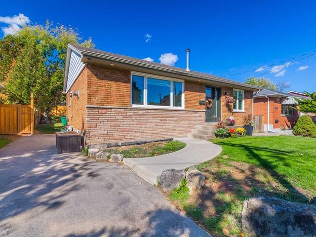 2103 Mount Royal Ave, House detached with 3 bedrooms, 2 bathrooms and 3 parking in Burlington ON | Image 22