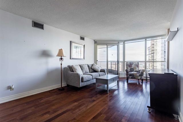 1206 - 55 Kingsbridge Garden Circ, Condo with 2 bedrooms, 2 bathrooms and 1 parking in Mississauga ON | Image 12