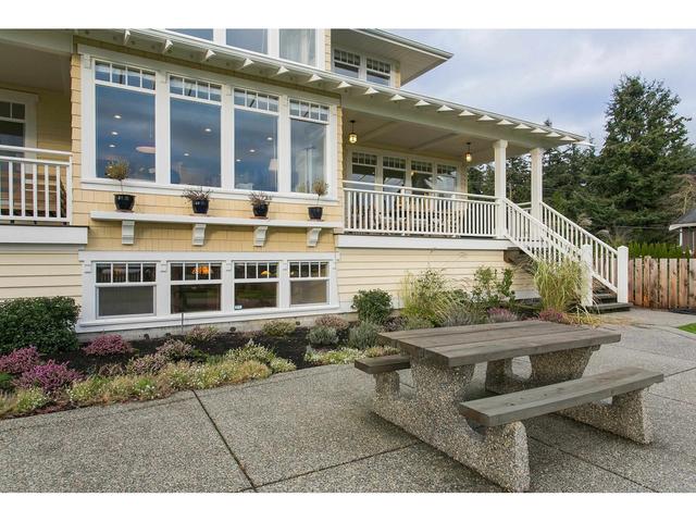 14008 Marine Drive, House detached with 5 bedrooms, 4 bathrooms and 7 parking in White Rock BC | Image 31