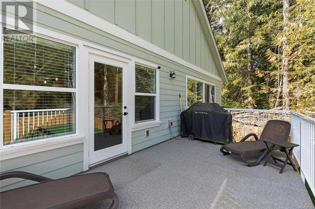 6938 Ridgecrest Rd, House detached with 6 bedrooms, 3 bathrooms and 4 parking in Sooke BC | Image 12