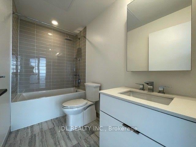 3005 - 25 Richmond St E, Condo with 2 bedrooms, 2 bathrooms and 1 parking in Toronto ON | Image 4
