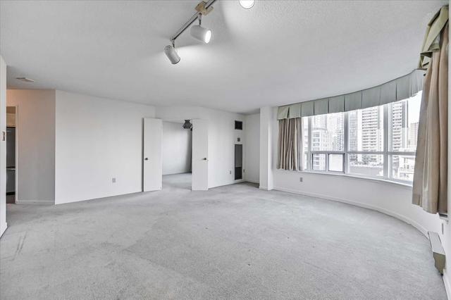 1004 - 25 Maitland St, Condo with 1 bedrooms, 1 bathrooms and 1 parking in Toronto ON | Image 4
