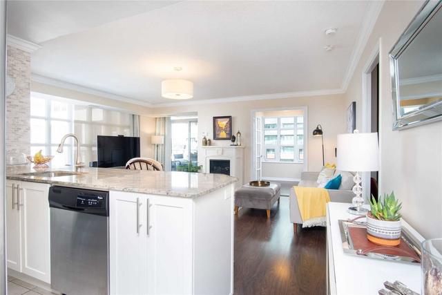 817 - 85 East Liberty St, Condo with 2 bedrooms, 2 bathrooms and 1 parking in Toronto ON | Image 37