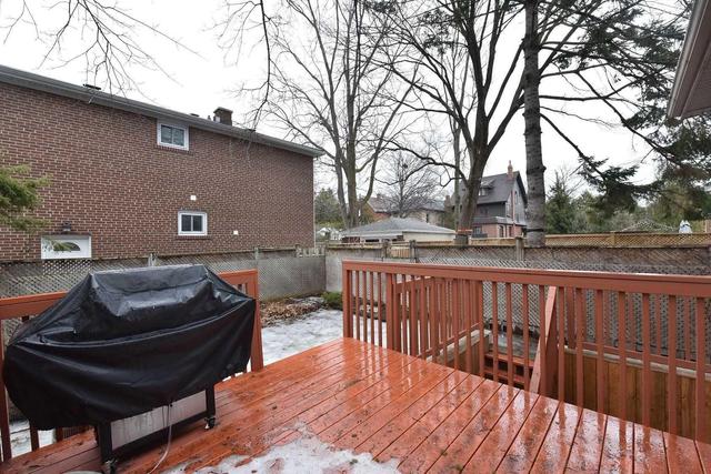 40 Deforest Rd, House detached with 3 bedrooms, 3 bathrooms and 1 parking in Toronto ON | Image 20