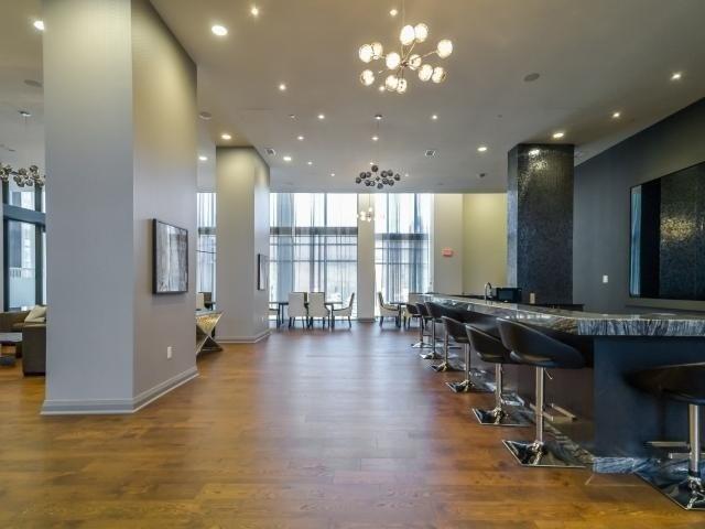 909 - 400 Adelaide St E, Condo with 1 bedrooms, 2 bathrooms and null parking in Toronto ON | Image 12