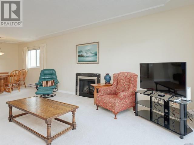 303 - 545 Rithet St, Condo with 2 bedrooms, 2 bathrooms and 1 parking in Victoria BC | Image 3