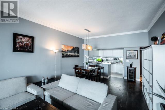 3115 - 25 The Esplanade, House attached with 2 bedrooms, 1 bathrooms and null parking in Toronto ON | Image 9