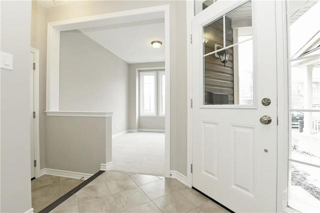 20 Sweetbay Circle, House detached with 3 bedrooms, 3 bathrooms and 2 parking in Ottawa ON | Image 3