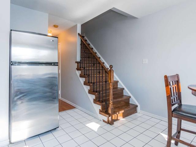 30 - 593 Kennedy Rd, Townhouse with 3 bedrooms, 2 bathrooms and 1 parking in Toronto ON | Image 18