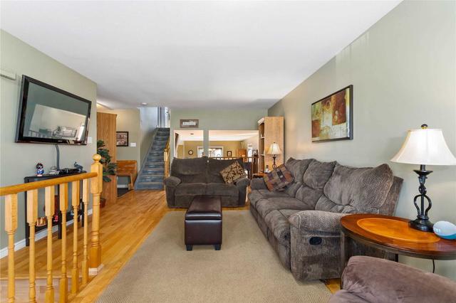 99 Downing Cres, House detached with 3 bedrooms, 2 bathrooms and 3 parking in Barrie ON | Image 21