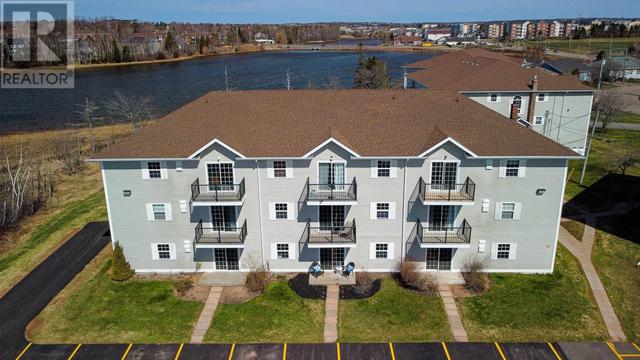 110 - 24 4 Waterview Heights, Condo with 2 bedrooms, 1 bathrooms and null parking in Charlottetown PE | Image 1