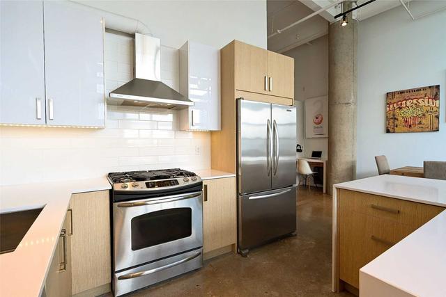 716 - 90 Sumach St, Condo with 1 bedrooms, 2 bathrooms and 1 parking in Toronto ON | Image 5