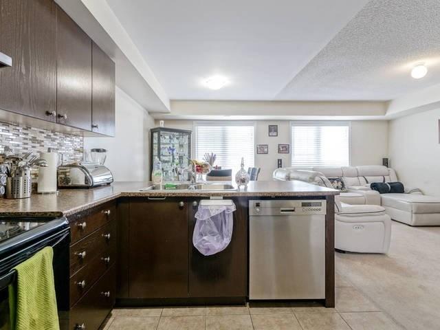 27 Seachart Pl, House attached with 4 bedrooms, 4 bathrooms and 3 parking in Brampton ON | Image 10