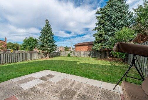 2 Debden Rd, House attached with 3 bedrooms, 3 bathrooms and 2 parking in Markham ON | Image 19