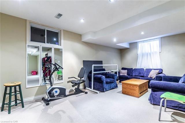 44 Karalee Crescent, House detached with 3 bedrooms, 1 bathrooms and 1 parking in Cambridge ON | Image 24