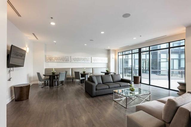 1407 - 2910 Highway 7, Condo with 1 bedrooms, 2 bathrooms and 1 parking in Vaughan ON | Image 27