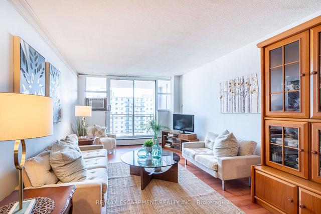 805 - 975 Warwick Crt, Condo with 1 bedrooms, 1 bathrooms and 1 parking in Burlington ON | Image 21