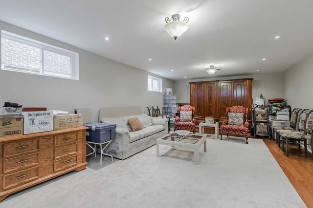 91 Goswell Rd, House detached with 3 bedrooms, 3 bathrooms and 6 parking in Toronto ON | Image 7
