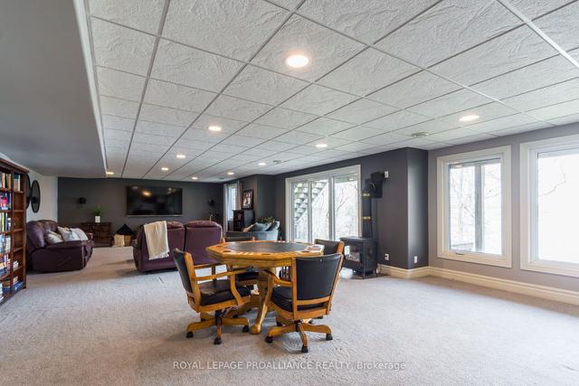 4992 County Road 1 Rd, House detached with 5 bedrooms, 3 bathrooms and 10 parking in Prince Edward County ON | Image 15