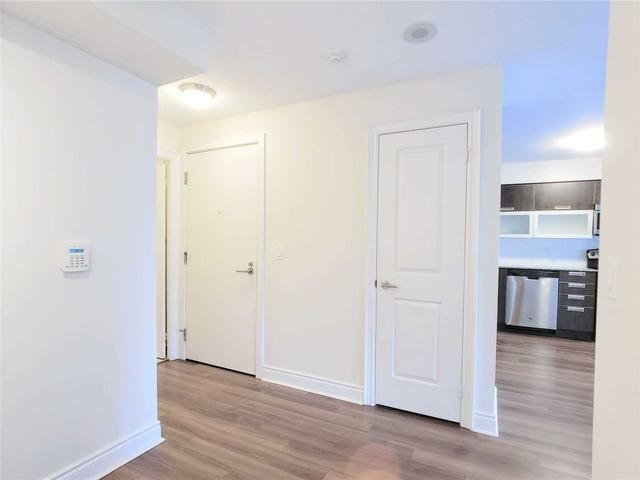 1201 - 28 Ted Rogers Way, Condo with 1 bedrooms, 1 bathrooms and 0 parking in Toronto ON | Image 8
