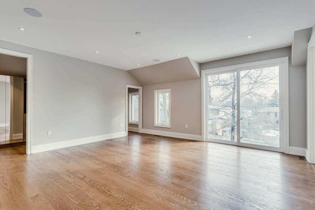 95 Laurelcrest Ave, House detached with 4 bedrooms, 5 bathrooms and 3 parking in Toronto ON | Image 5