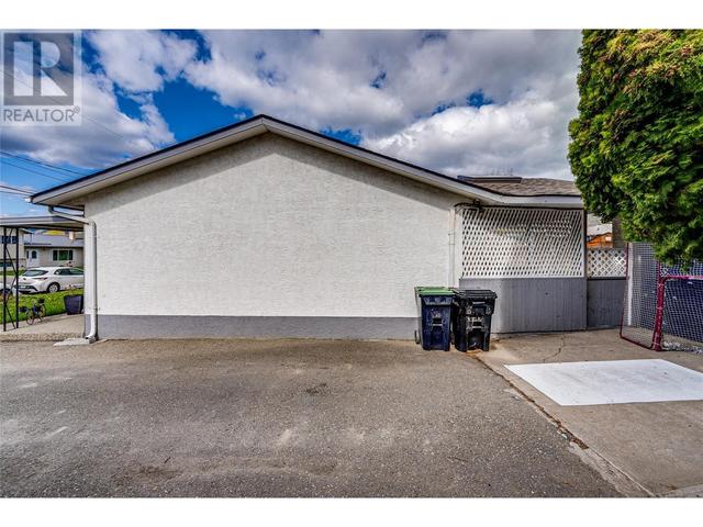 4307 15 Avenue, House detached with 5 bedrooms, 1 bathrooms and 1 parking in Vernon BC | Image 28