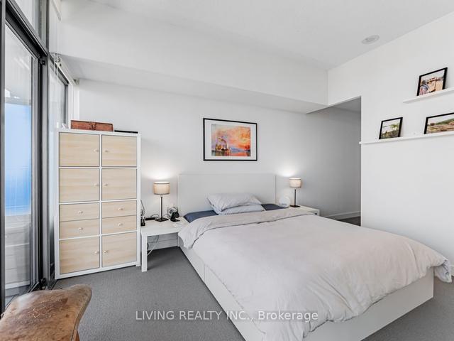 2604 - 33 Charles St E, Condo with 2 bedrooms, 2 bathrooms and 1 parking in Toronto ON | Image 3