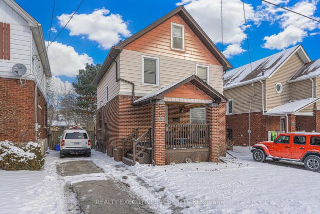 5383 Huron St S, House detached with 3 bedrooms, 1 bathrooms and 3 parking in Niagara Falls ON | Image 1