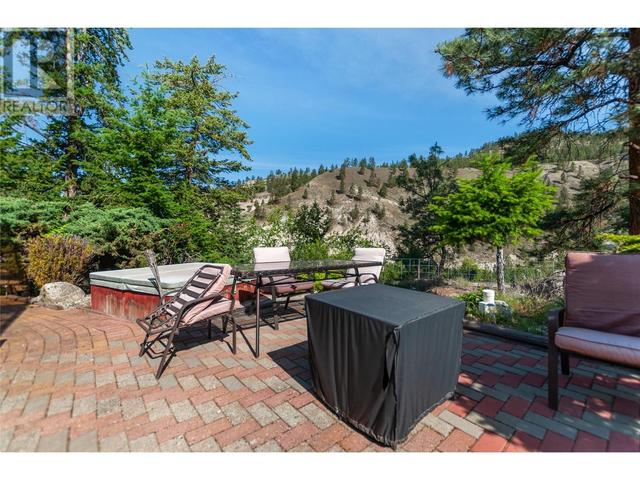 158 Glen Place, House detached with 4 bedrooms, 3 bathrooms and 2 parking in Penticton BC | Image 13
