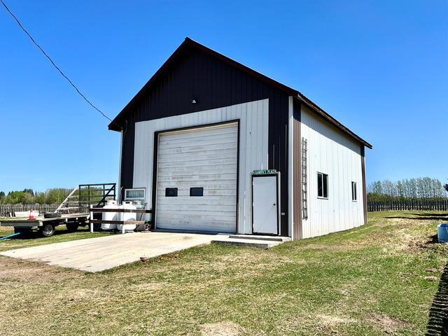 374004 Rge Rd 5 0, House detached with 4 bedrooms, 2 bathrooms and 6 parking in Clearwater County AB | Image 25